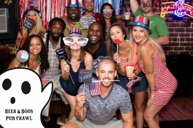 Savannah Ghosts, Voodoo, Murder & Mystery Pub Crawl - Drinks and social time: the real magic of this format