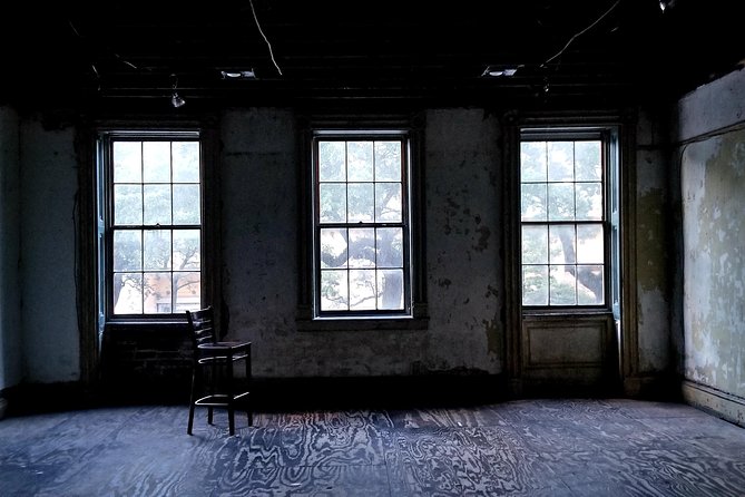 Savannah Supernatural Haunted Walking Tour - Guide Energy: What You’re Really Paying For (Besides the $20)