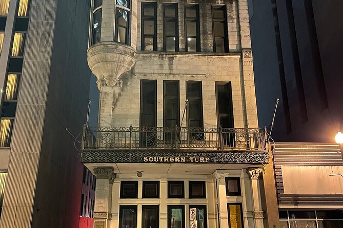 Seeking Spirits Haunted Night-Time Pub Crawl in Nashville - Drinks, Crowd Control, and How to Hear the Best Parts
