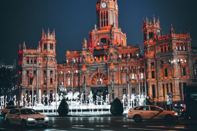 Self-Guided Audio Tour - Ghosts of Madrid: History and terror - Cibeles and the App-Labeled Stops: Cultural Center, Square, Landmark