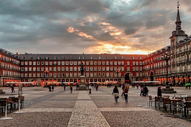 Self-Guided Audio Tour - Ghosts of Madrid: History and terror - Price, Inclusions, and What to Bring