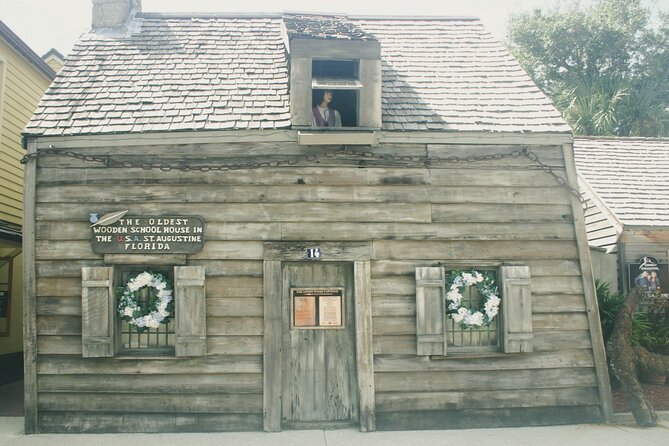 Self-Guided Haunted Ghost Walking Audio Tour in St. Augustine - Stop 0: Oldest Wooden Schoolhouse and the hold house ghosts