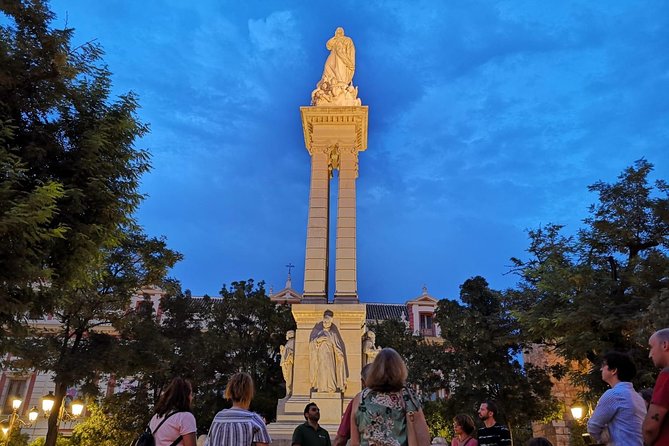 Seville Evening Historical Tour with Haunted History - Key things that make this haunted walk work