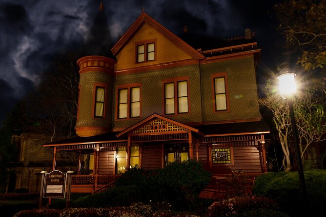 Sinister Shadows of San Diego Gaslamp Ghost Tours - Where the tour starts: 868 Fourth Ave and a loop back to it