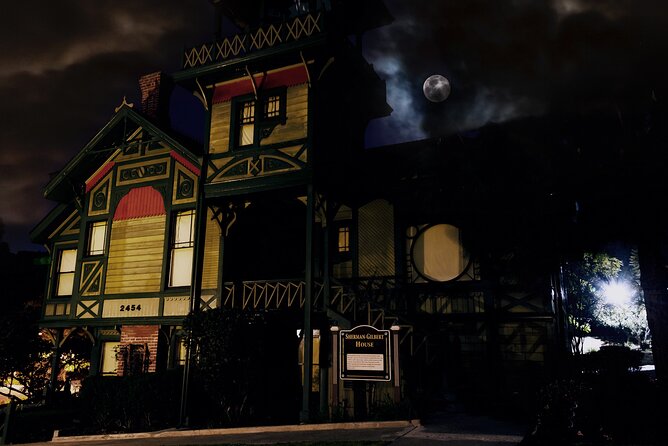 Sinister Shadows of San Diego Gaslamp Ghost Tours - Stop 4: 516 Fifth Ave (the Yamada Building and the billiard hall connection)