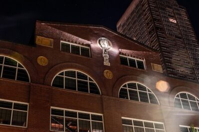 Sinister Sins, Scandal, and Shadows: Seattle Ghost Tour - Stop 1: Seattle’s Unsettling Story Starts in the 1850s