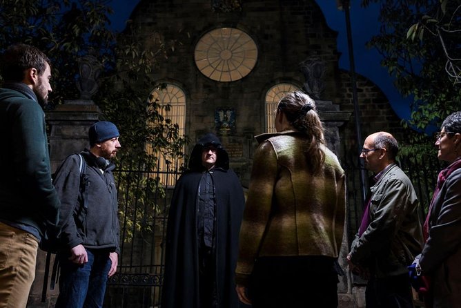 Small Group Edinburgh Underground Vaults & Graveyard Ghost Tour - Should you book the Edinburgh Underground Vaults & Graveyard Ghost Tour?