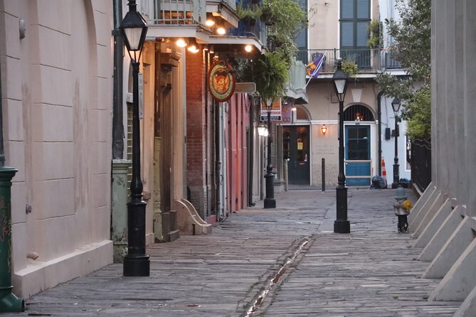 Spirits: New Orleans Cocktail & Ghost Tour - Price and value: why $30 can be a smart buy