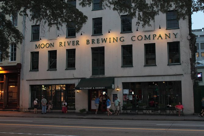 Spooky Savannah Haunted Pub Crawl - City Market and the area just above Riverstreet: the route’s “downtown heart”