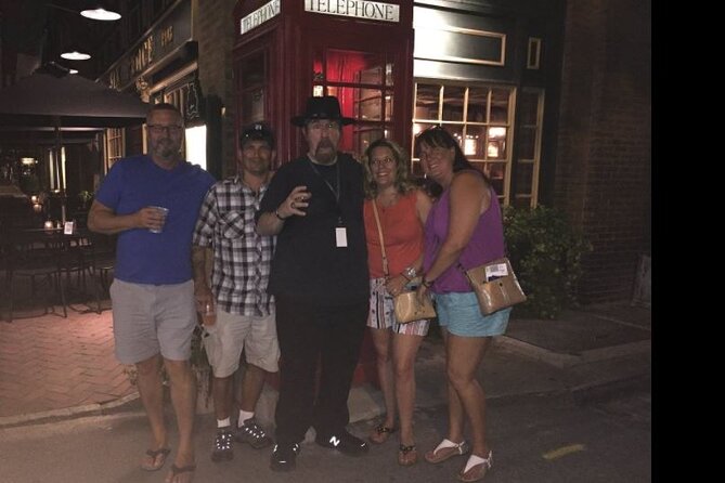 Spooky Savannah Haunted Pub Crawl - How the guides shape the night (and why it shows up in reviews)