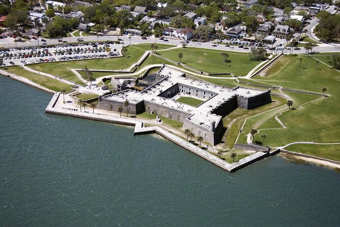 St. Augustine Ghost Tour: A Ghostly Encounter - The Dark Streets: Where the Stories Actually Take Shape