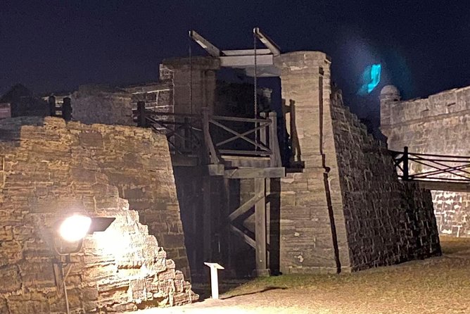 St. Augustine Ghost Tour: A Ghostly Encounter - Old Fort and the City Gate: History with Teeth