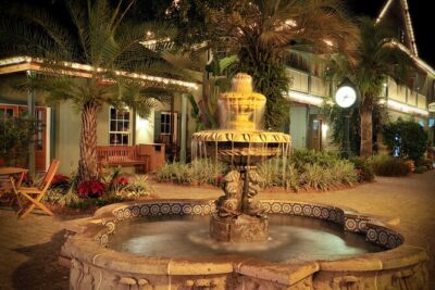 St. Augustine Haunted Pub Crawl - The pacing: how a 2-hour walking pub crawl really works