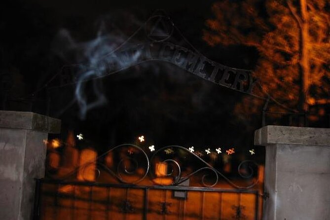 St Augustine's Horrible Hauntings Ghost Tour - Pirates, misdeeds, and the way love enters the story