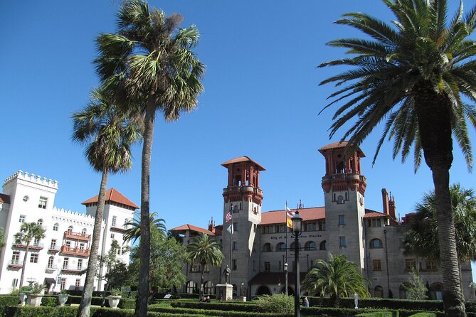 St. Augustine's Lost Souls: a Smartphone Audio Ghost Tour - Oldest Spanish house, bayfront home, and O. C. White’s: the middle stretch you’ll remember