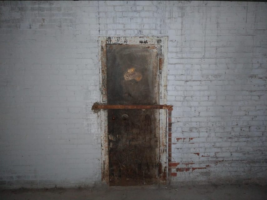 St. Louis: Lemp Haunted Neighborhood Ghost Tour - Should you book the St. Louis Lemp Haunted Neighborhood Ghost Tour?