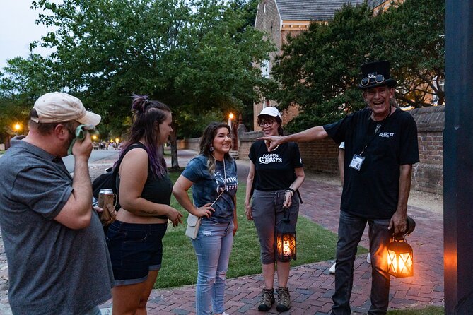 Stockyard Shadows: Wicked Fort Worth Ghost Tours - Stop Two: The Cowboy-Oil Barons Hotel and the Search for Lost Love