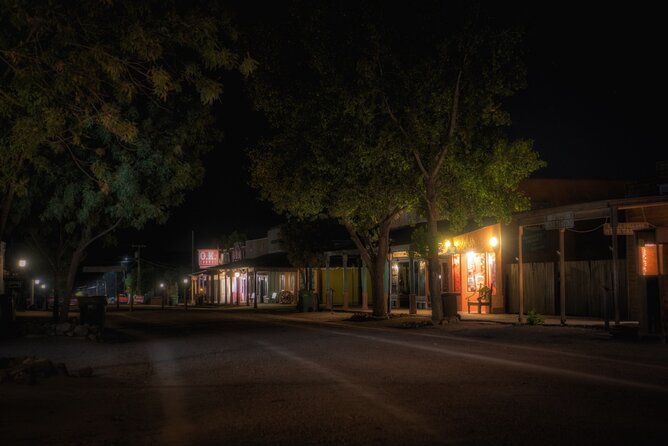 The Bullets and Bordellos Ghost Tour in Tombstone - Where You Meet and How to Find the Group Fast