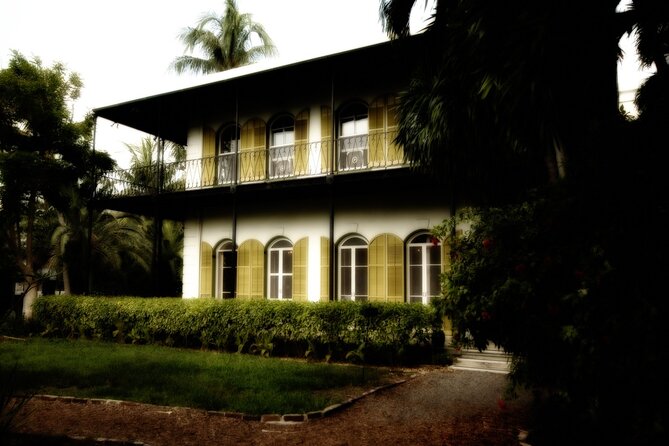 The Dark Side of Key West Ghost Tour - Group size, walking pace, and who this fits best