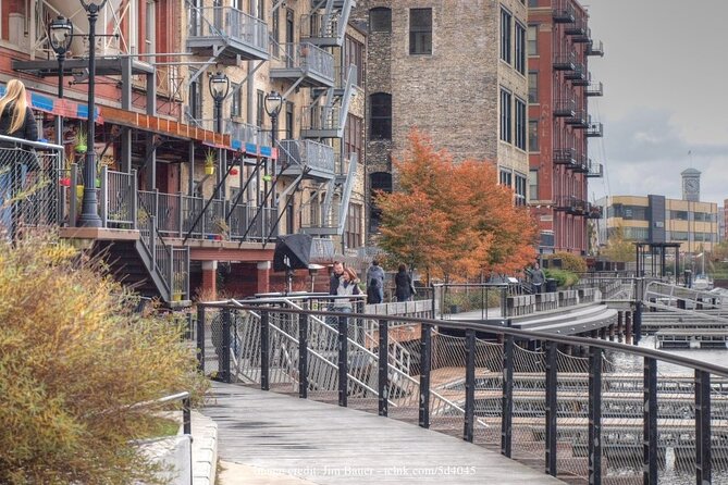 The Ghosts of Milwaukee & the Haunted Third Ward: Private Tour - A private ghost walk that feels like a real Milwaukee night
