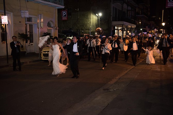 The Ghosts of New Orleans Tour - Stop 1: French Quarter streets and a fast-hit haunted orientation
