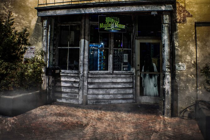 The Grimoire Ghouls and Graves: Galveston Ghost Tour - The 1-hour route: what the pacing feels like on the Strand