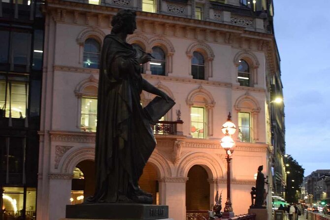 The Haunted Pubs of Old London: Small Group Tour - Cloth Fair and St Bartholomew’s the Great: last pints and film appearances