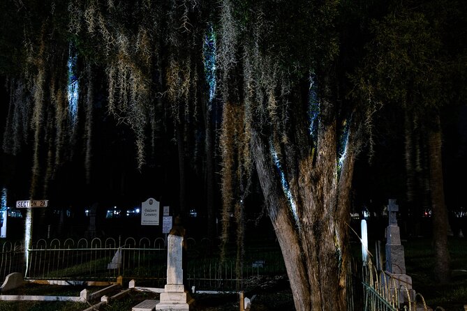 Tides of Tethered Terror: Tampa Ghost Tours - Stop-by-Stop: Tampa Theatre to 811 N Franklin St