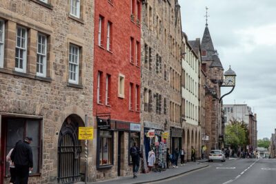 Treasures of Edinburgh: Ghosts, Myths & Legends Private Tour - Where the tour starts (and why that matters): Canongate