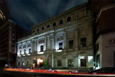 Underground Boston Ghost Tours: Gravestones & Gunpowder - Price and Pace: What $32 Buys You for an Hour