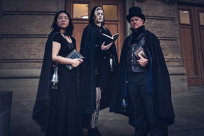 University of Toronto Ghost Tour - Campus Secrets & Spectres - A Night Walk With a Clear Route: From Royal Conservatory to the ROM