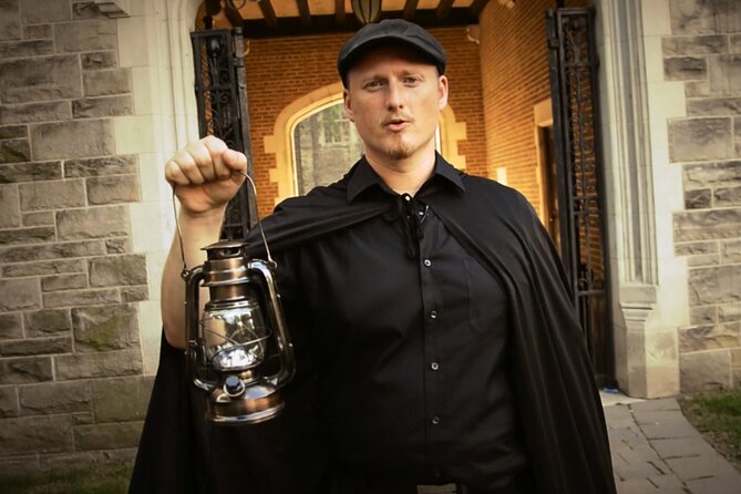 University of Toronto Ghost Tour - Campus Secrets & Spectres - Guide Style Matters: Morgan and April Set the Atmosphere