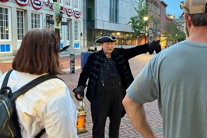 Vampire Ghost Adventures and Haunted Objects Walking Tour - Stop-by-Stop: What You’ll Hear on the Salem Loop