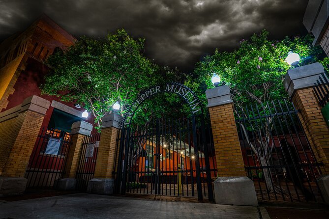 Waco Ghost Tour : Wild Whispers of the Wicked - Key Things You’ll Notice on This Waco Ghost Tour