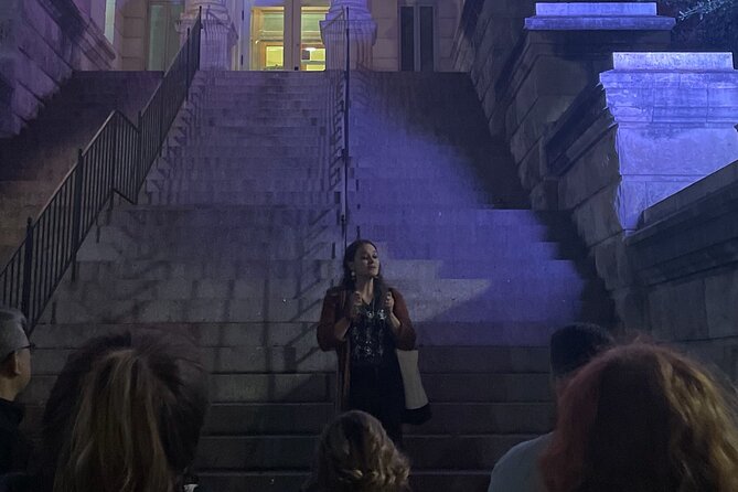 Waco's Haunts and Legends Mobile Ghost Tour - Stop 2: Cameron Park for Spooky Atmosphere and Real-Time Participation