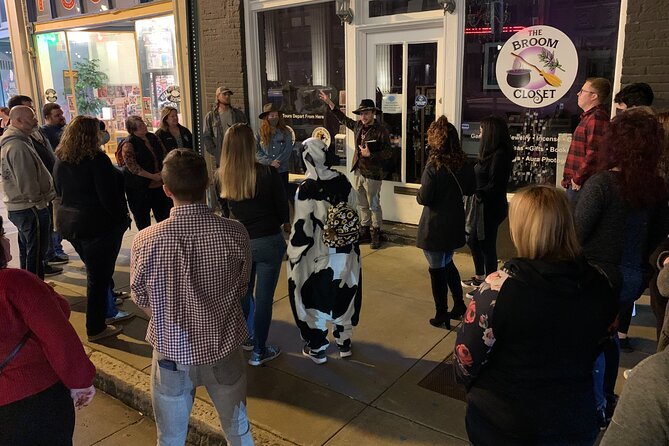 Walking Ghost Tour in Memphis - Start at the Broom Closet: meeting spot and what to look for