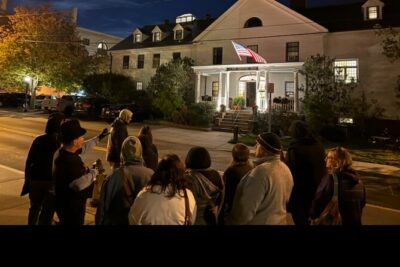 Walking Ghost Tour Through Newport RI - Getting there and walking the route: shoes, hills, and cobblestones