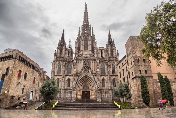Walking Tour Mysteries and Legends of Barcelona and its Ghosts - Key things to know before you go