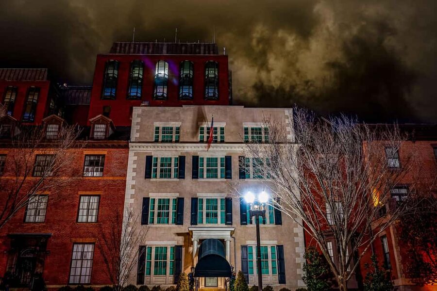 Washington, DC: Ghosts and Spirits Haunted Walking Tour - The tour’s “story path”: from DC’s dark past to President’s Park
