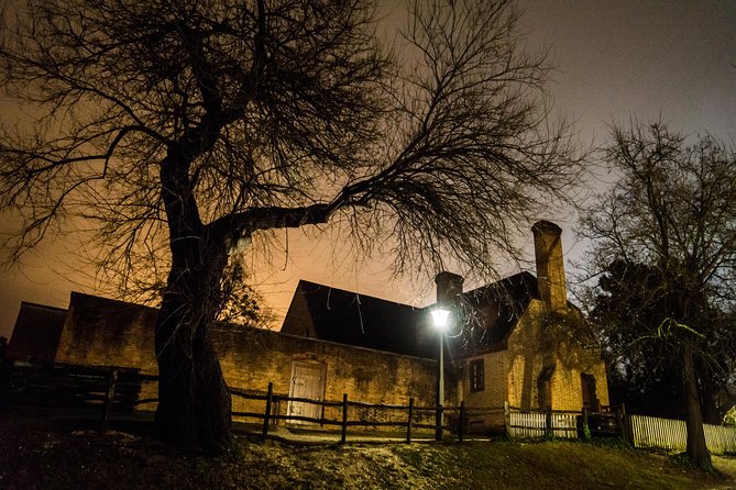 Whispers of Williamsburg Haunted Ghost Tour with Add-on options - A 60–75 Minute Walk Through Colonial Shadows