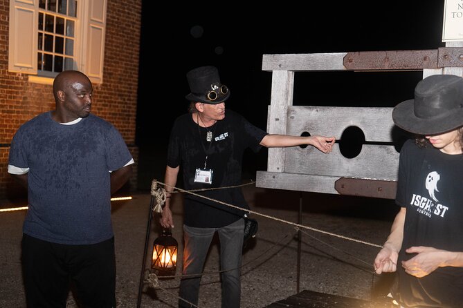 Whispers of Williamsburg Haunted Ghost Tour with Add-on options - The Stop-by-Stop Route Through Colonial Williamsburg