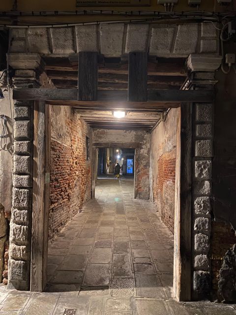 Your evening in Venice - Legends&Ghosts&Aperitif - Aperitivo included: what you’ll get and how to order confidently